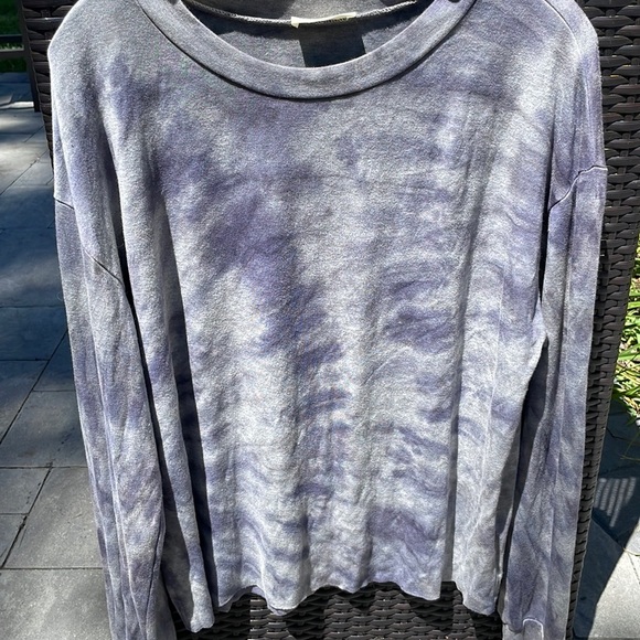 Chrysanthemum beautiful gray soft top L - Picture 1 of 4